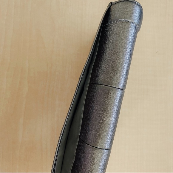 Coach Silver Wallet - Picture 3 of 6